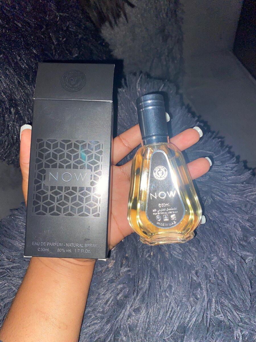 females & males perfume