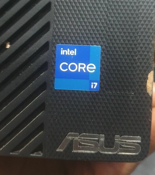Unité centrale Asus Core i7