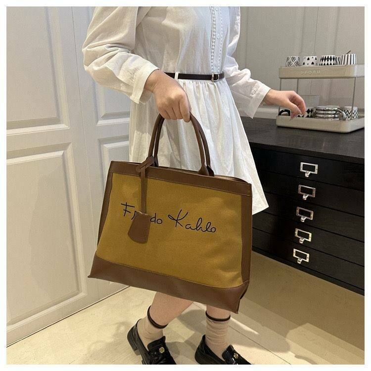 Sac caba FRIDO KAHLO élégant