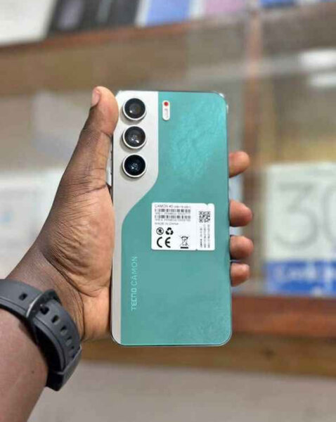 Tecno Camon 40 Pro Smartphone