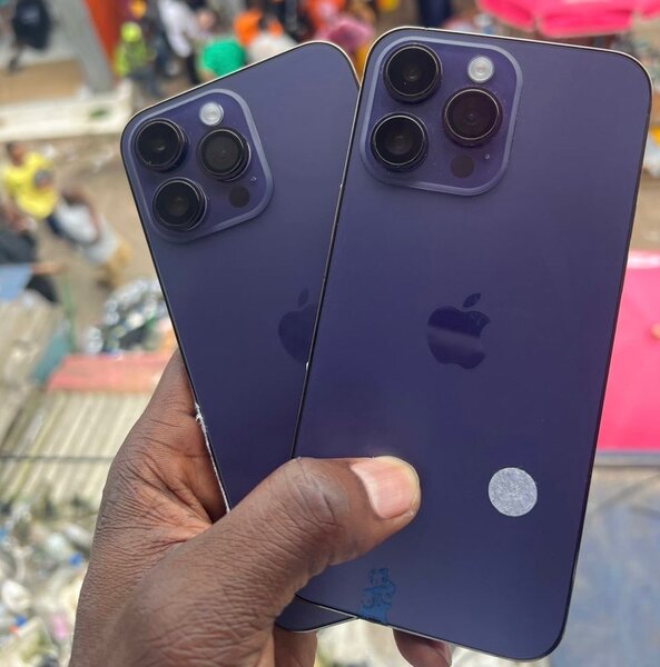 iPhone 14 pro quasi neuf