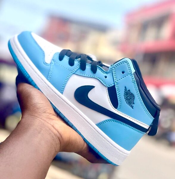 Air Jordan High (22-45)