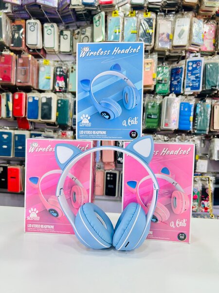 Bluetooth headphones