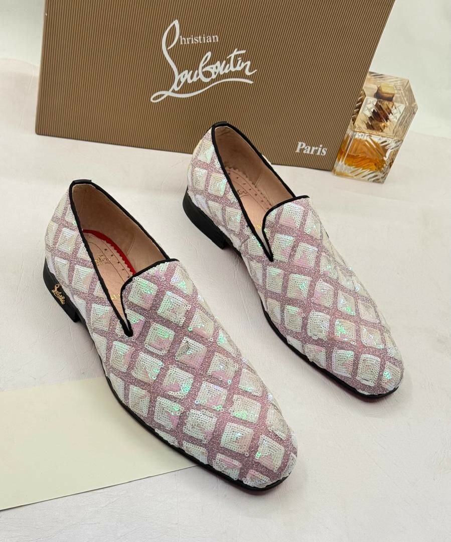 CHRISTIAN LOUBOUTIN CLASSIC