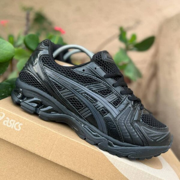 Asics kayano 14