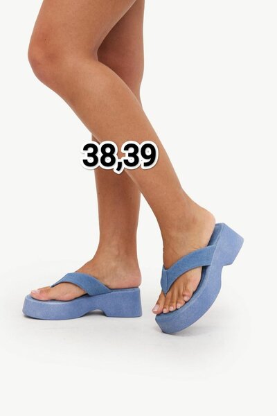 Sandales à talons modernes