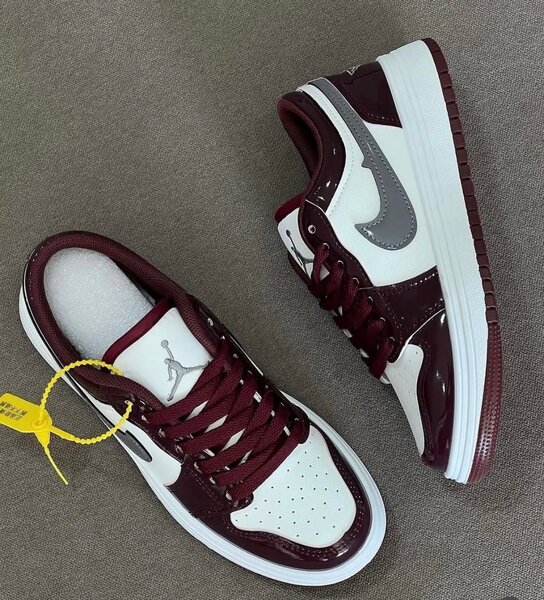 Джорданы найк