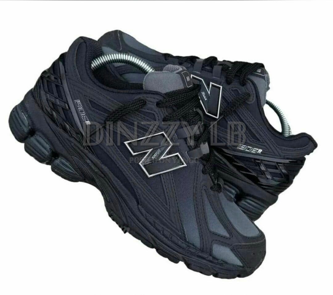 New BALANCE CLASSIC 1906R