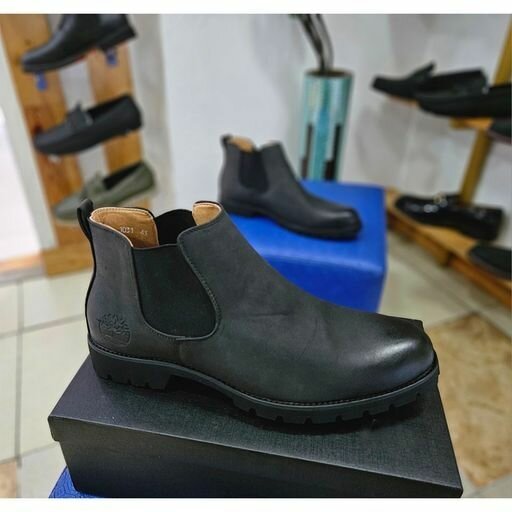 Men's Chelsea Boots - Black