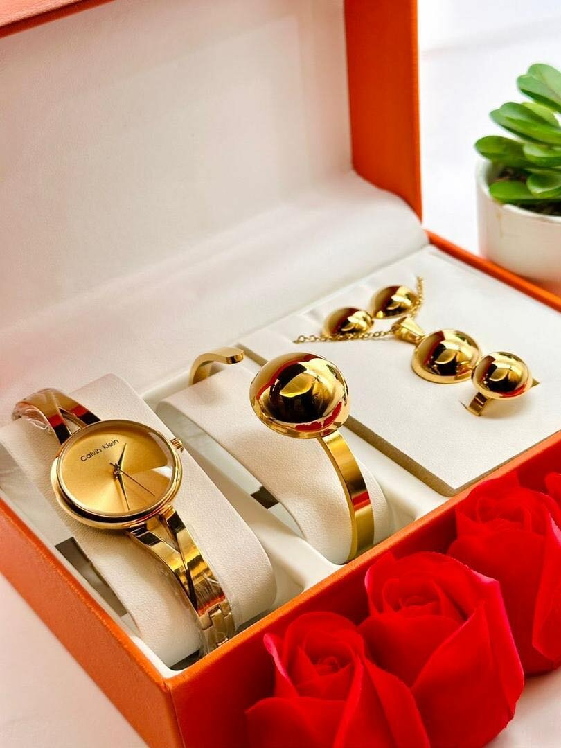 MONTRE CALVIN KLEIN