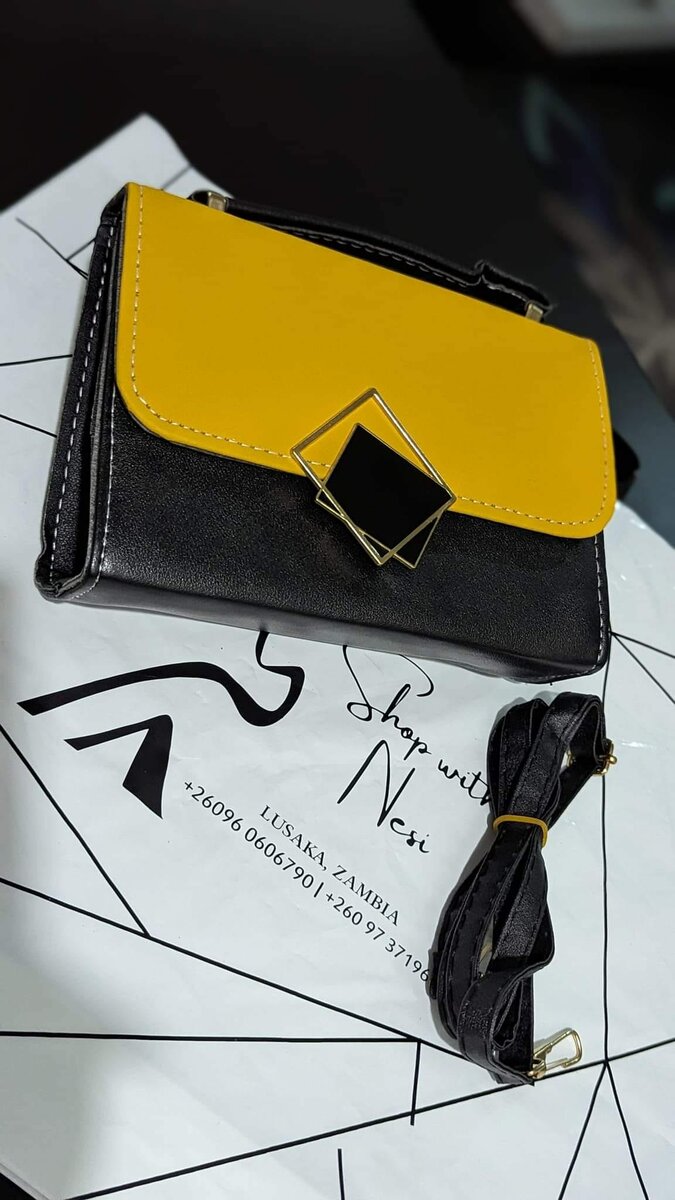 Yellow and black combined leather bag