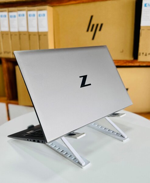 HP ZBOOK
