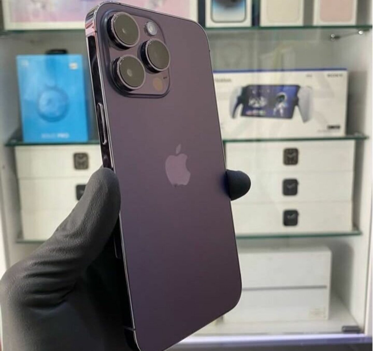 iPhone 14 pro max Neat UK used