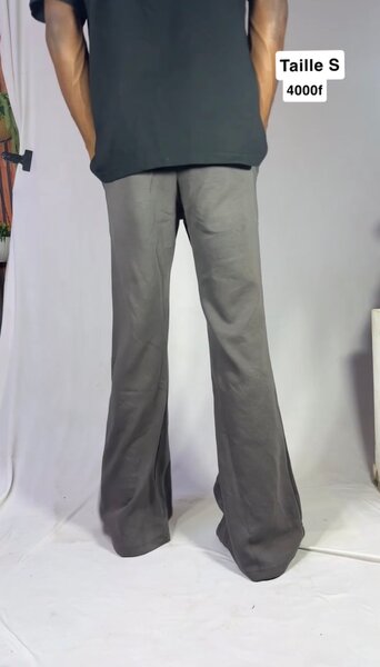 Pantalon évasé gris pour homme