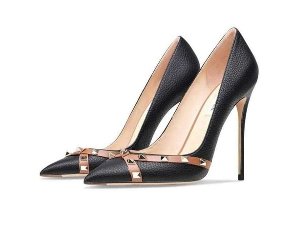 Escarpins à talons aiguilles chic