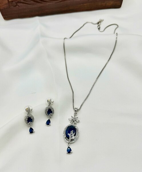 American Diamond 1 karat Pendant set