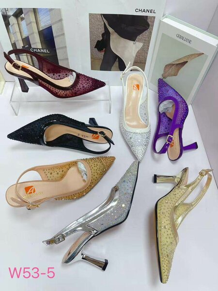 Chaussures à talons aiguilles femme