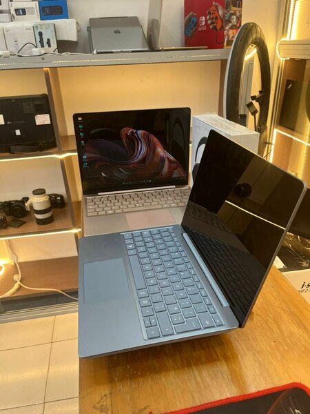 Ordinateur Portable Windows High-Tech