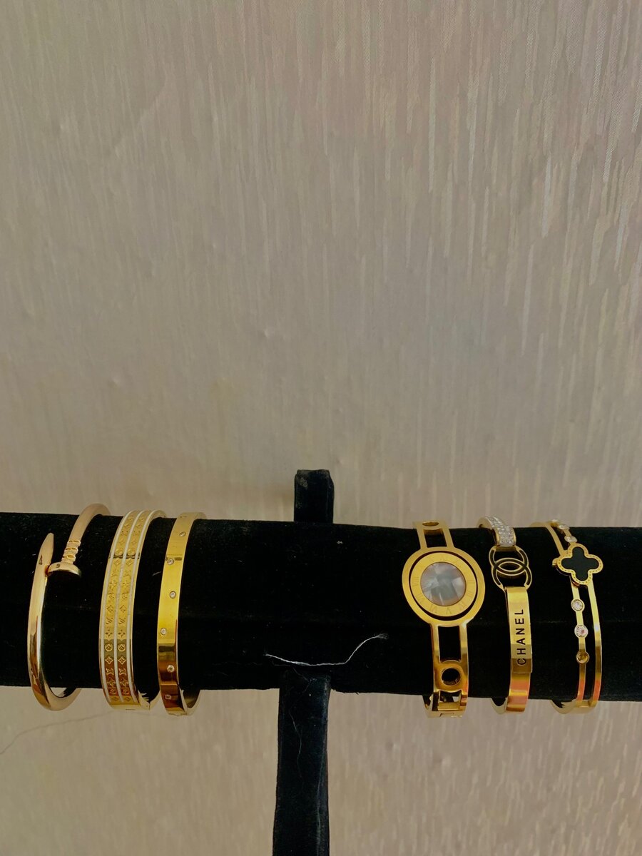 Ladies Bangles