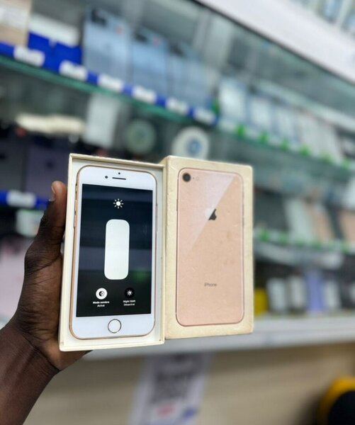 iPhone 8 64GB Or