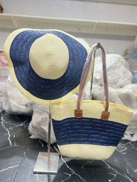 Ensemble chapeau et sac plage