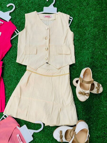 Ensemble chic fille beige