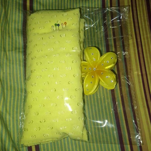 Ensemble Foulards Et Fleur