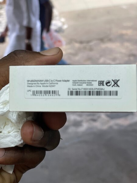 Chargeur iPhone 15 original