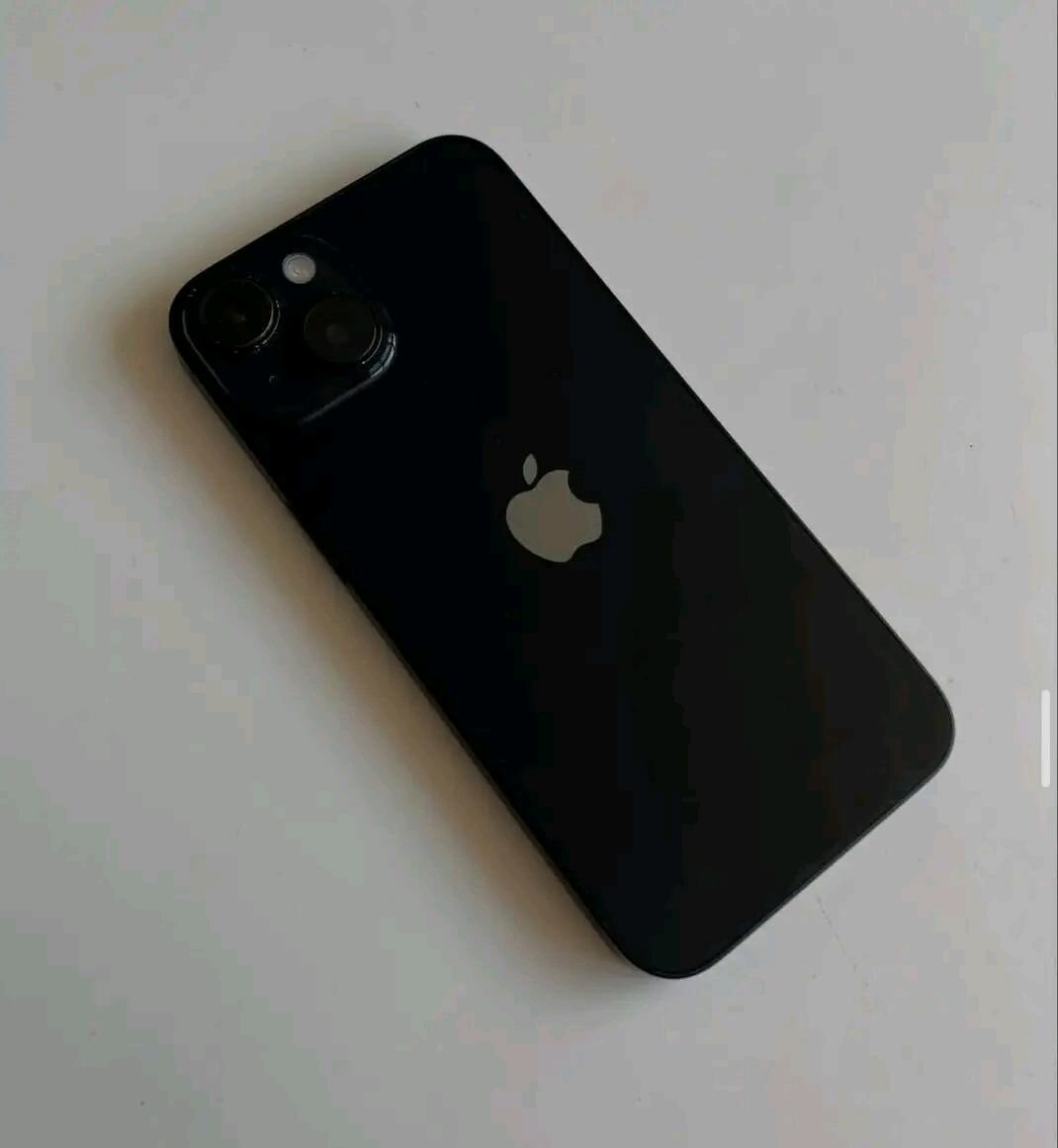iPhone 14 Noir 128 Go