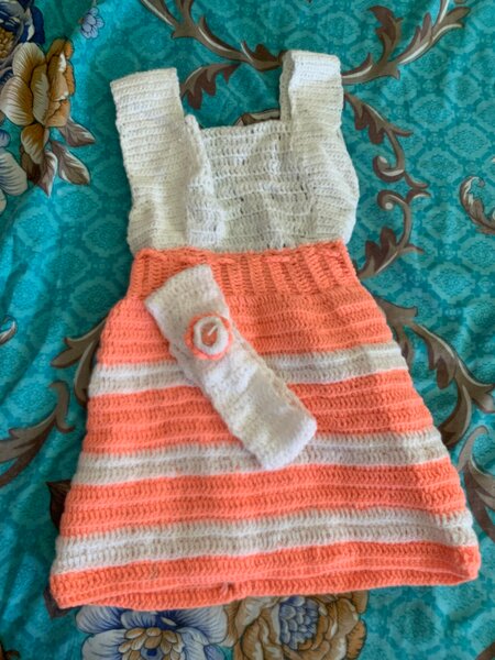 Robe Crochet Bébé Élégante