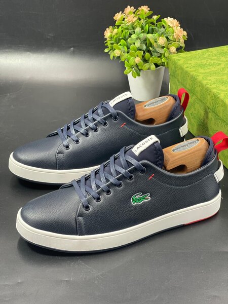 LACOSTE CLASSIC SNEAKER