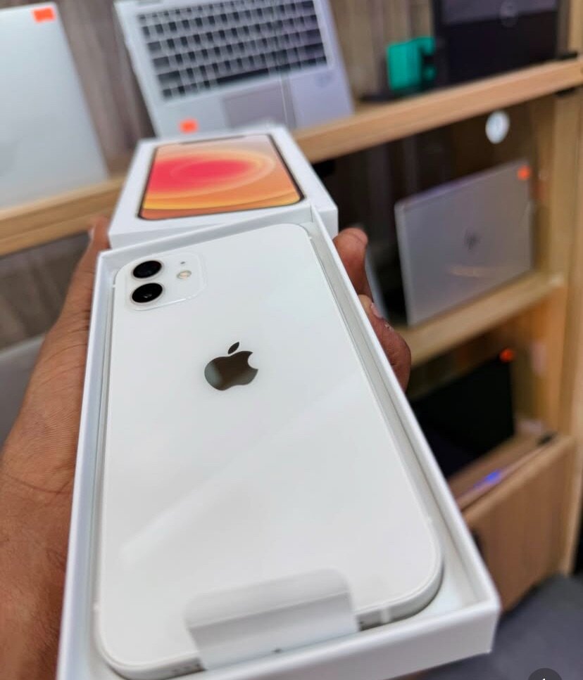 Iphone 12 V: 128gig V: Factory unlocked V: 100% Clean