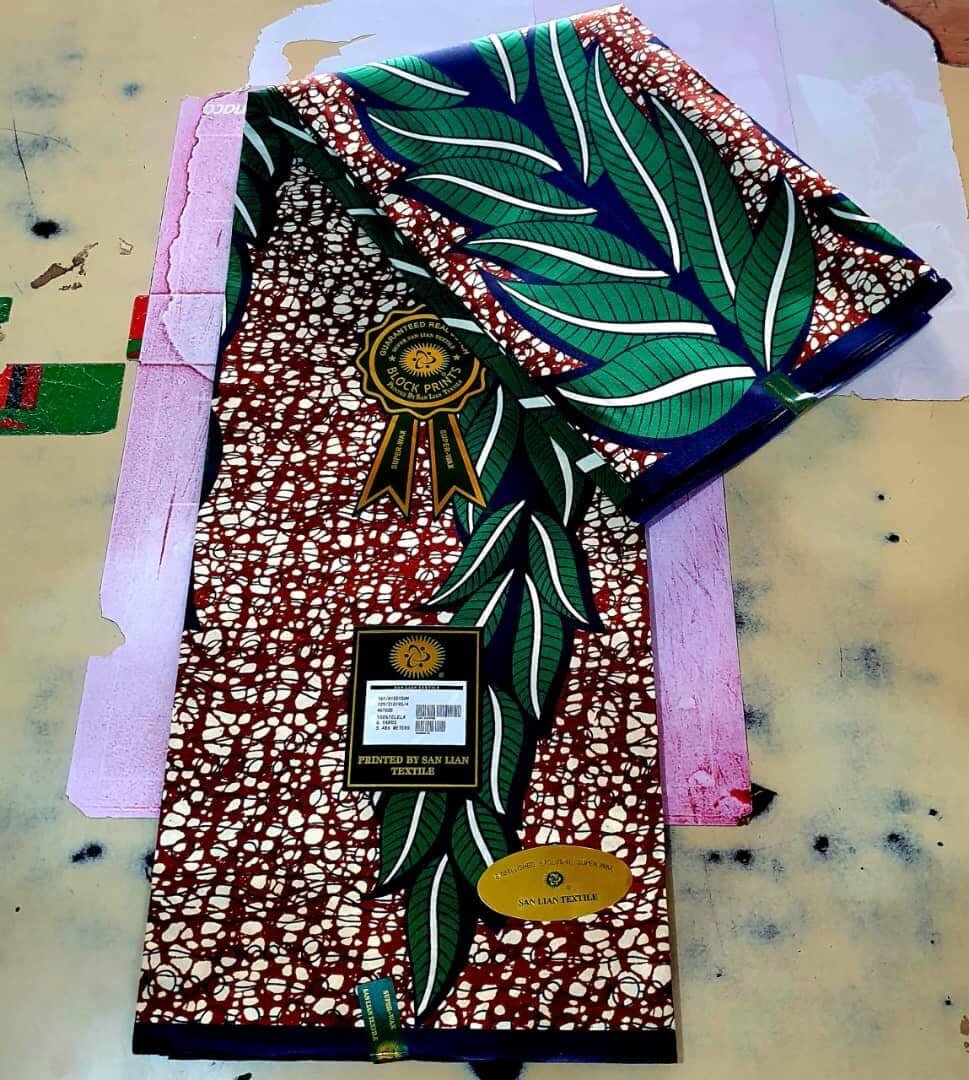 Polyester fabric with print