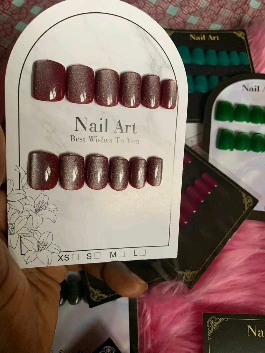 Faux ongles