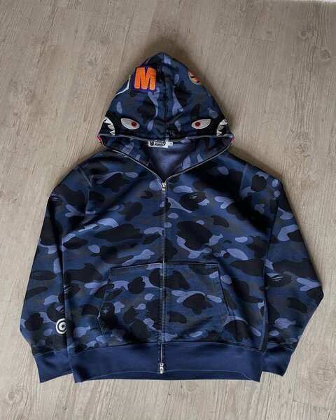 Veste à capuche camouflage
