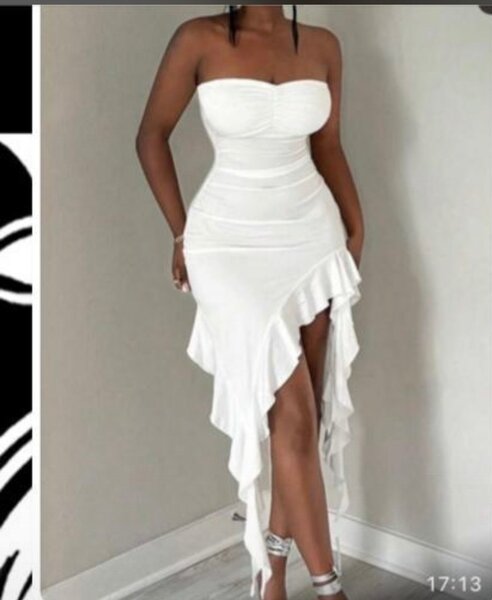 Robe Blanche Élégante