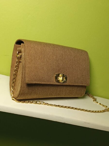 Sac à bandoulière élégant