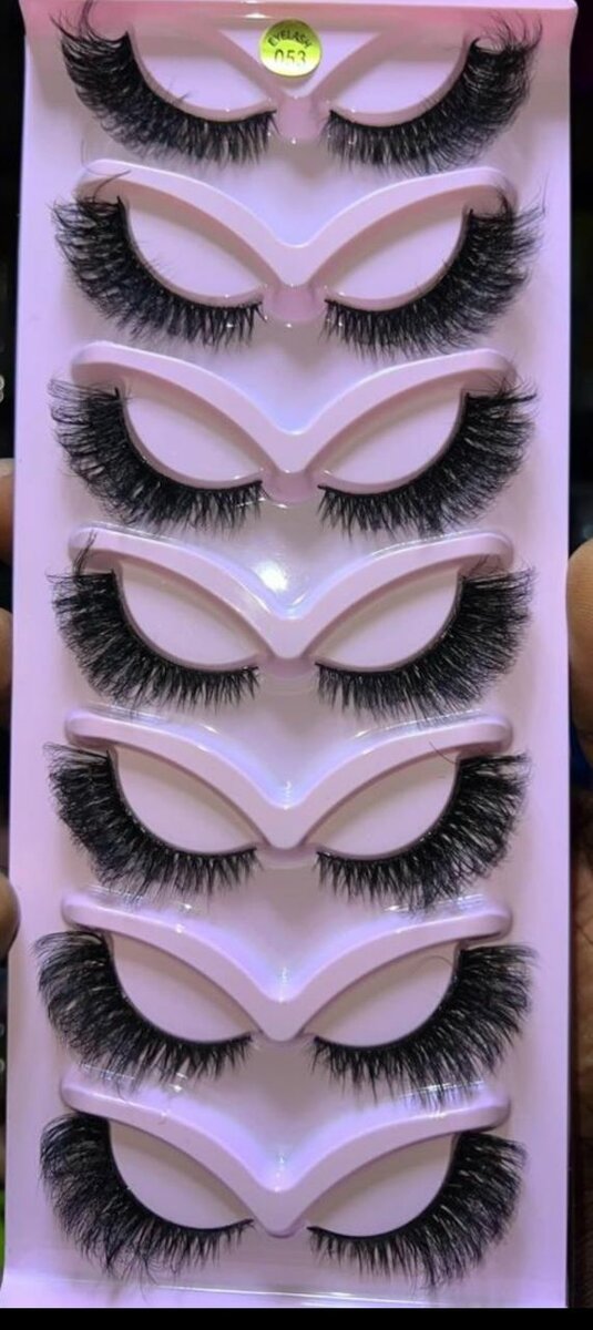 Faux Cils Dramatiques