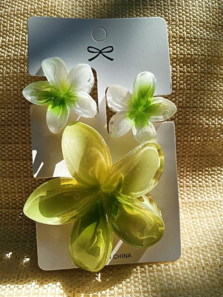 Decorative Flower Clips Set