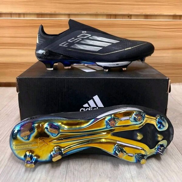 Chaussures de football Adidas F50