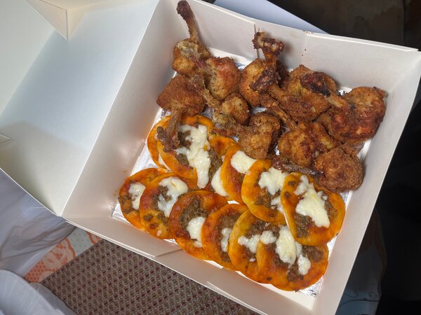 Assortiment Poulet et Mini Pizzas