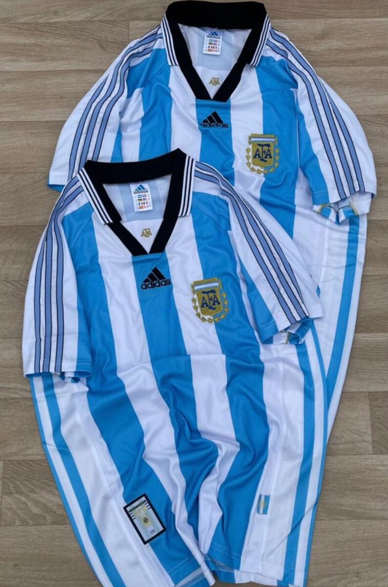 Maillots de Football Authentiques