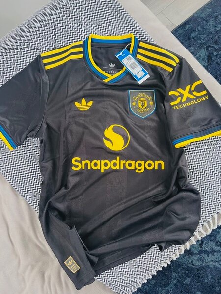 Maillot de foot adidas noir