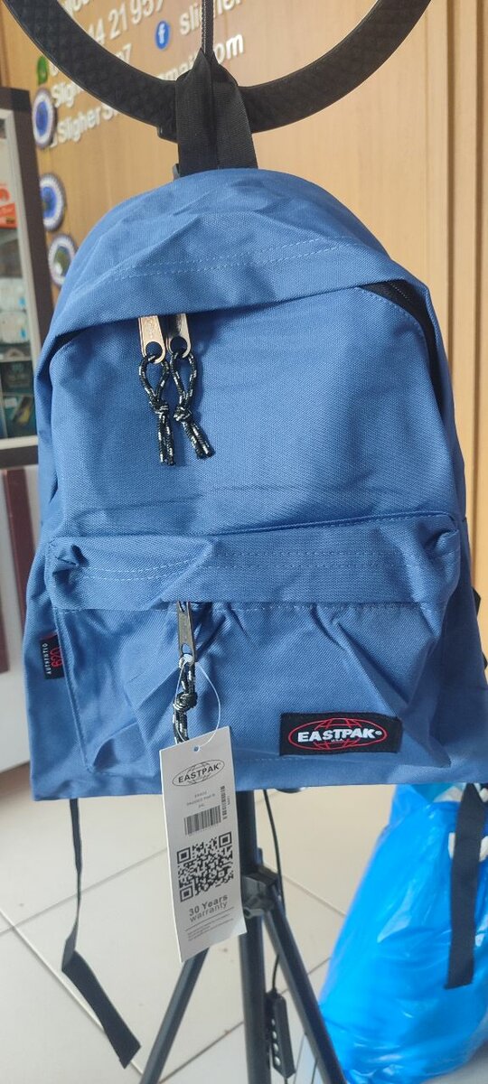 Sac à dos bleu pratique
