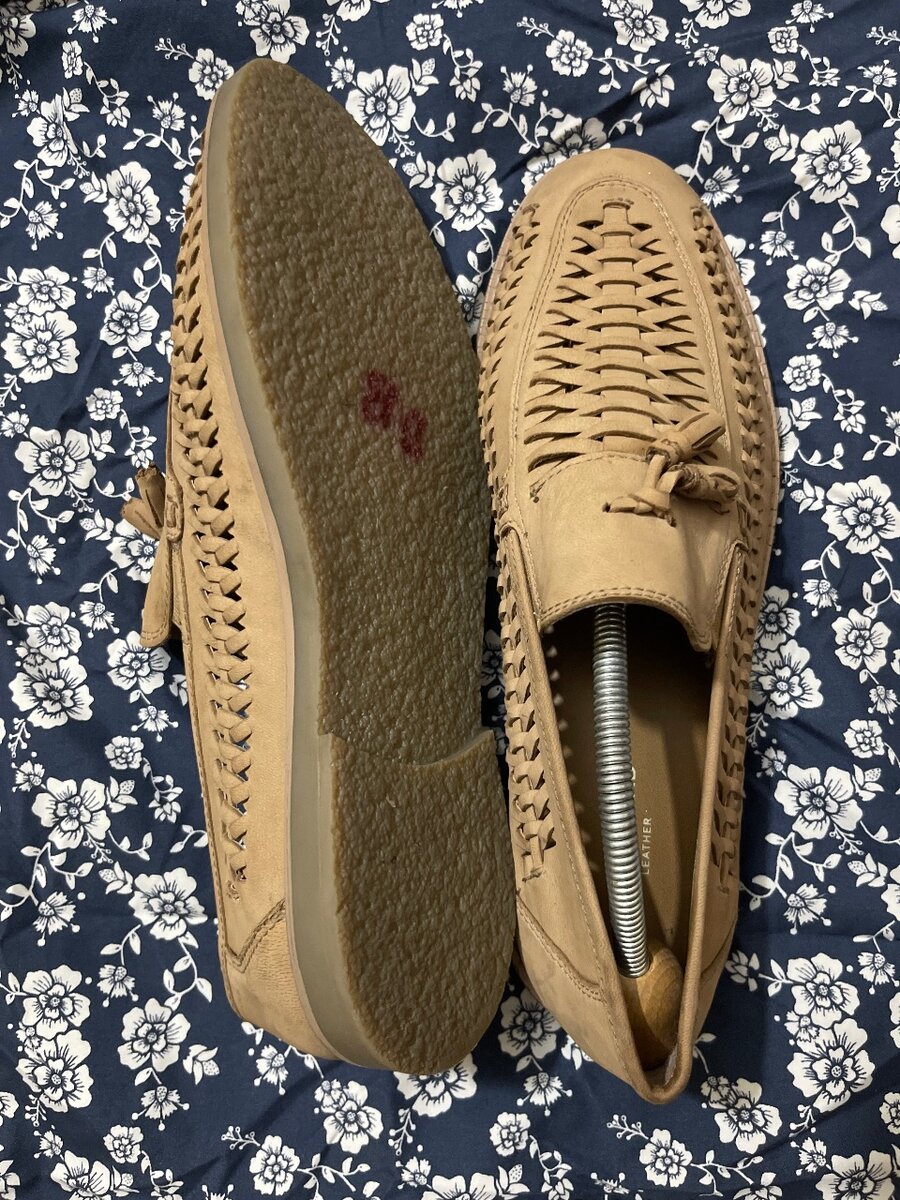 Mocassins en cuir tressé