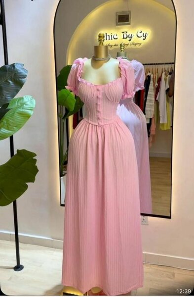 Robe longue élégante florale