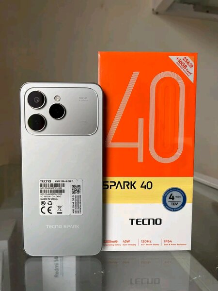 Tecno Spark 40 256GB 16GB RAM