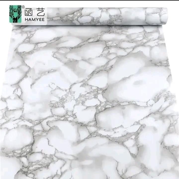 Papier peint adhésif