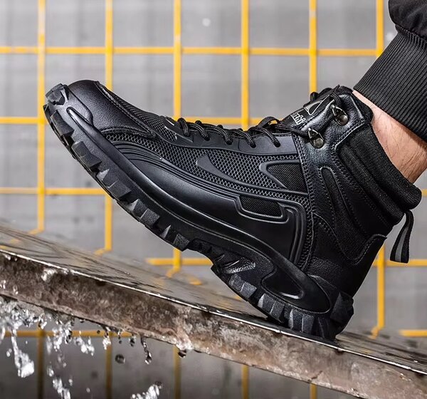 PROTECTIVE STEEL SHOE