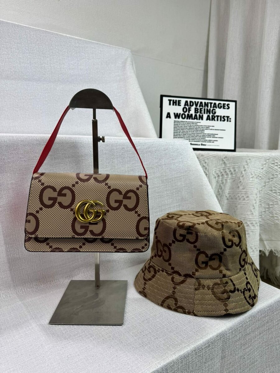 Sac et Chapeau Élégant GG